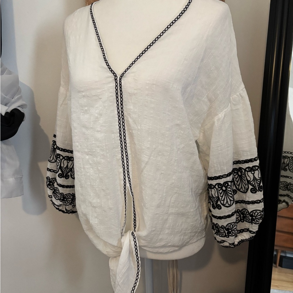 Max Studio White Blouse with Black Embroidery medium